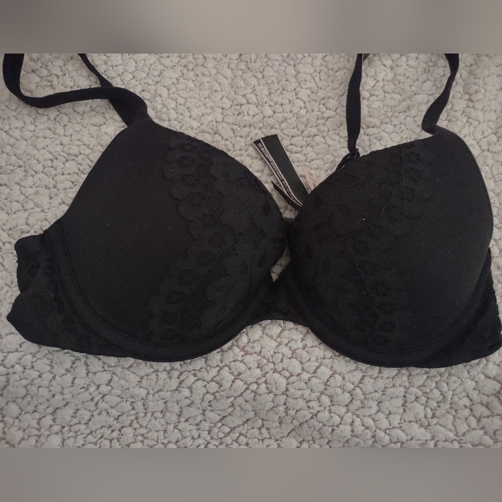 Victoria's Secret Body By Victoria Wire Bra black